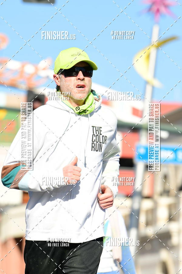 Buy your photos of the eventThe Color Run | Las Vegas on Fotop