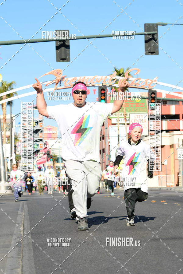 Buy your photos of the eventThe Color Run | Las Vegas on Fotop
