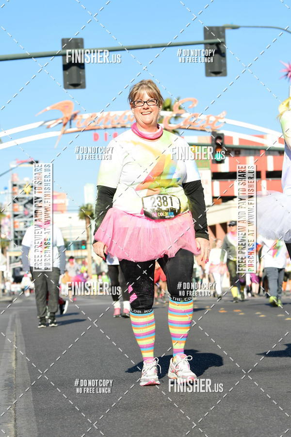 Buy your photos of the eventThe Color Run | Las Vegas on Fotop