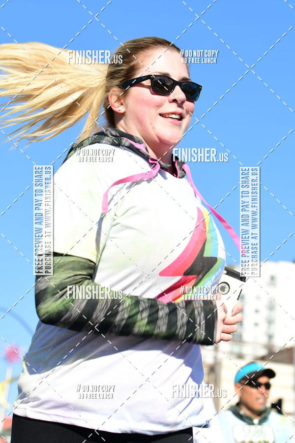 Buy your photos of the eventThe Color Run | Las Vegas on Fotop