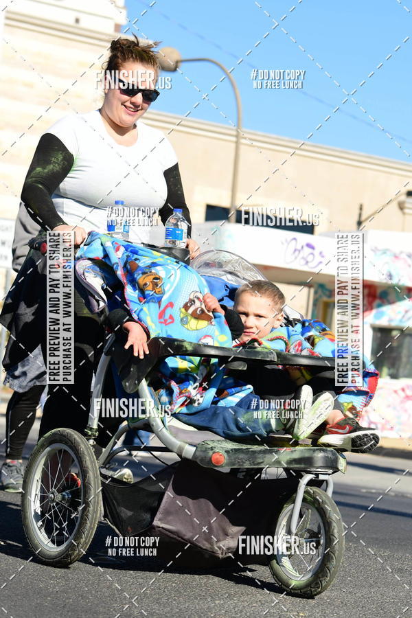 Buy your photos of the eventThe Color Run | Las Vegas on Fotop