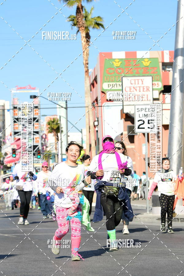 Buy your photos of the eventThe Color Run | Las Vegas on Fotop