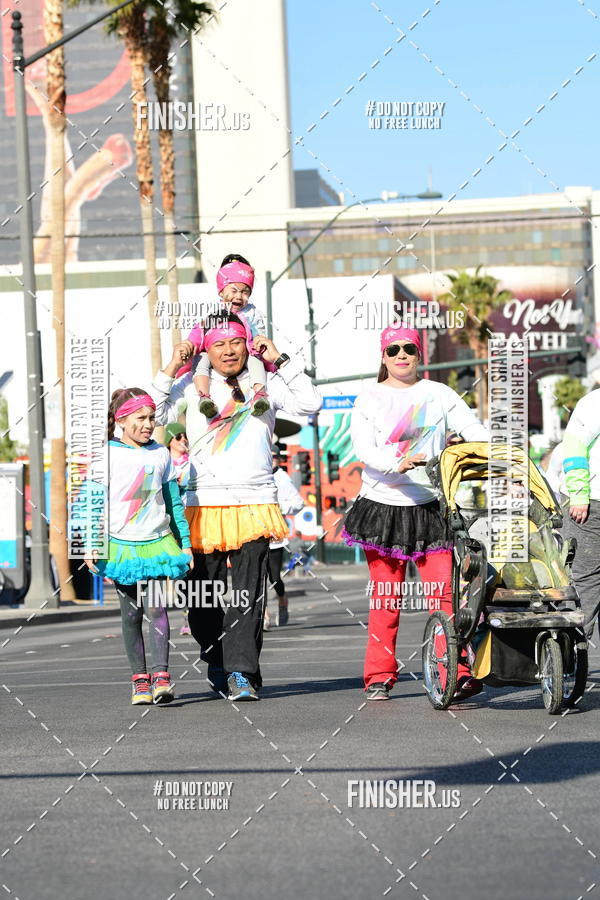 Buy your photos of the eventThe Color Run | Las Vegas on Fotop