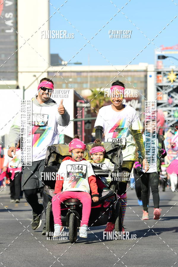 Buy your photos of the eventThe Color Run | Las Vegas on Fotop