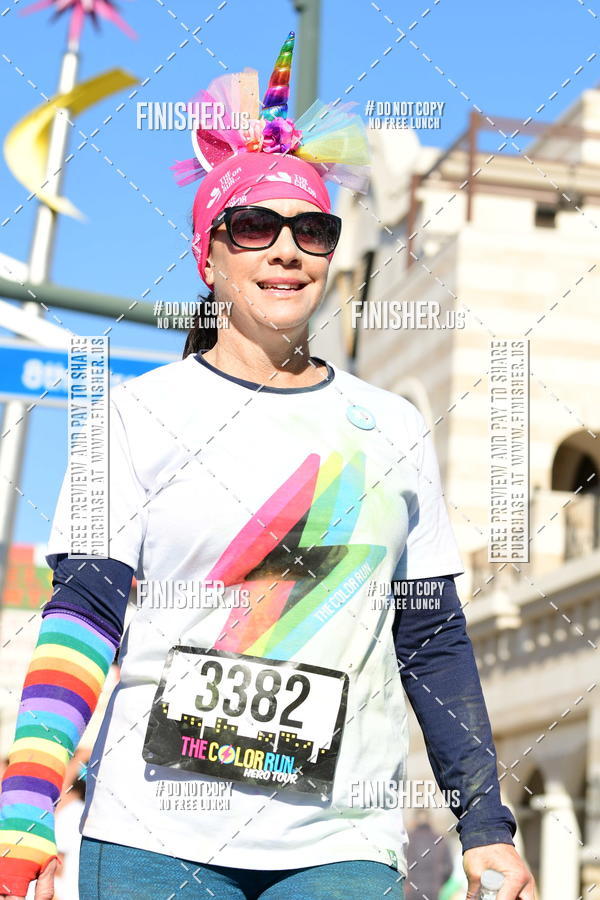 Buy your photos of the eventThe Color Run | Las Vegas on Fotop