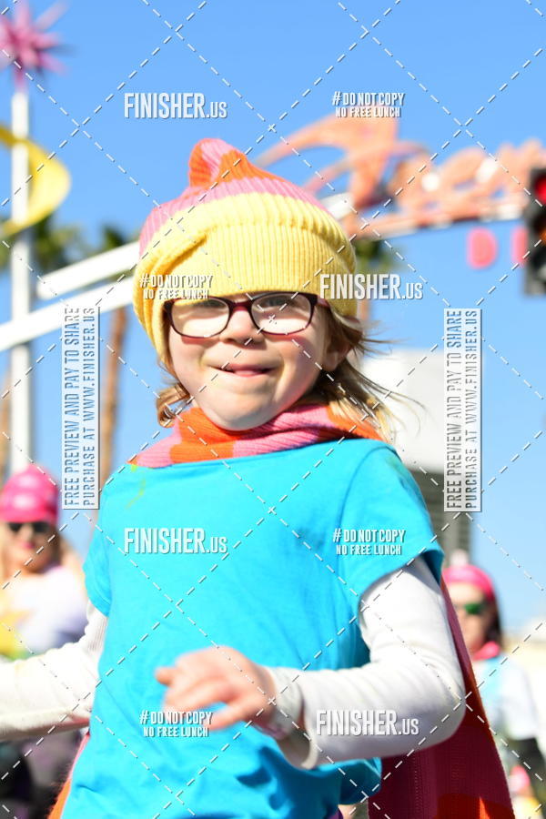 Buy your photos of the eventThe Color Run | Las Vegas on Fotop