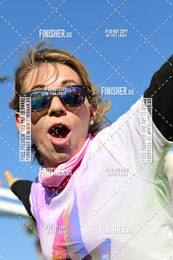 Buy your photos of the eventThe Color Run | Las Vegas on Fotop