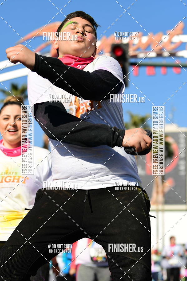 Buy your photos of the eventThe Color Run | Las Vegas on Fotop