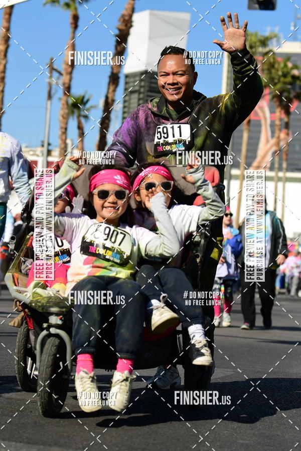 Buy your photos of the eventThe Color Run | Las Vegas on Fotop