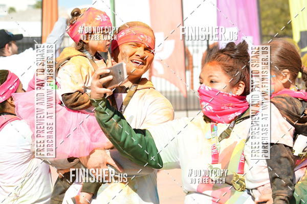 Buy your photos of the eventThe Color Run | Las Vegas on Fotop