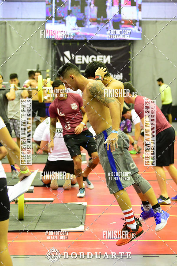 Buy your photos of the eventCrossFit Selection on Fotop