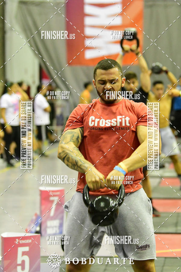 Buy your photos of the eventCrossFit Selection on Fotop