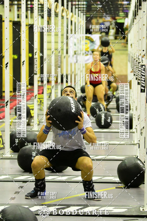 Buy your photos of the eventCrossFit Selection on Fotop
