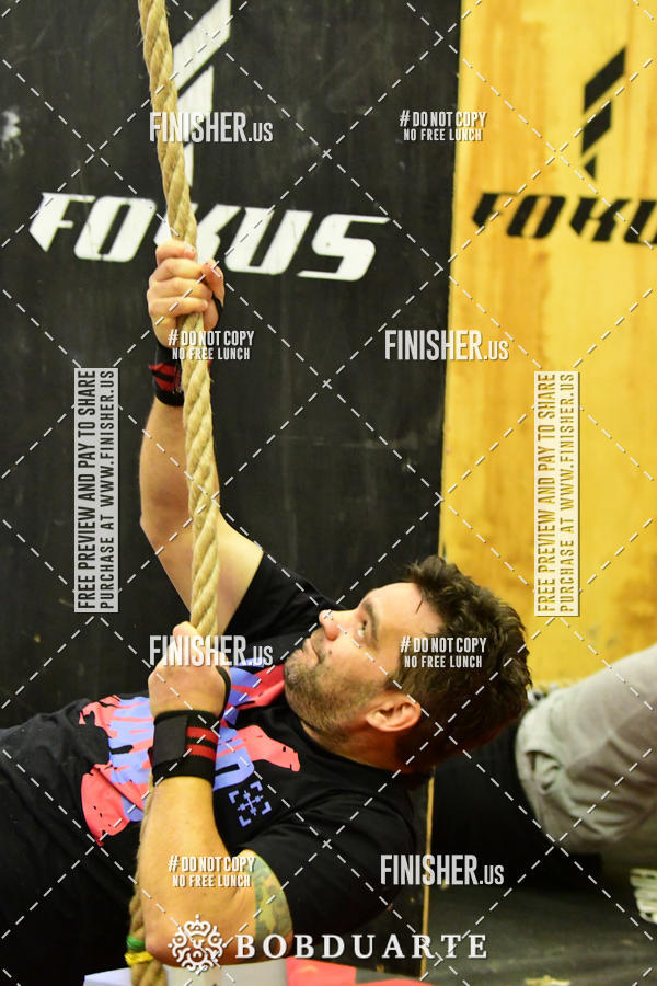 Buy your photos of the eventCrossFit Selection on Fotop