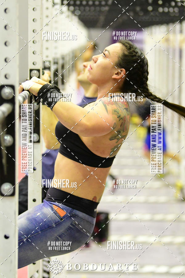 Buy your photos of the eventCrossFit Selection on Fotop