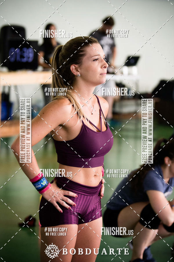 Buy your photos of the eventCrossFit Selection on Fotop