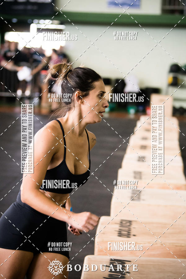 Buy your photos of the eventCrossFit Selection on Fotop