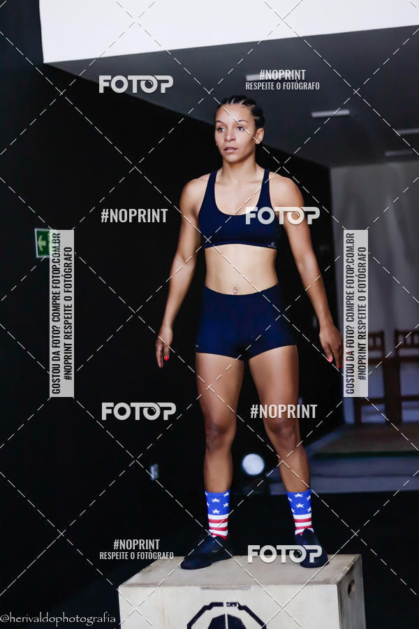 Buy your photos of the eventCROSSFIT ASSIS-SP FBIO E POLLYANA on Fotop