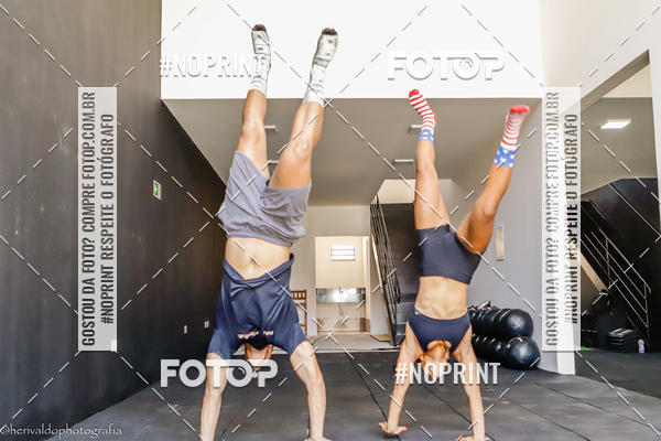 Buy your photos of the eventCROSSFIT ASSIS-SP FBIO E POLLYANA on Fotop