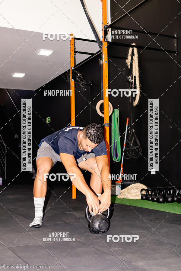 Buy your photos of the eventCROSSFIT ASSIS-SP FBIO E POLLYANA on Fotop