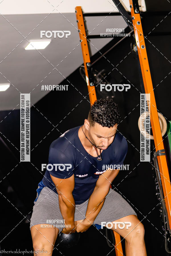 Buy your photos of the eventCROSSFIT ASSIS-SP FBIO E POLLYANA on Fotop
