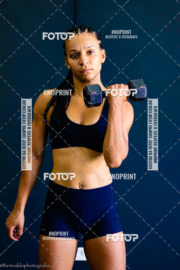 Buy your photos of the eventCROSSFIT ASSIS-SP FBIO E POLLYANA on Fotop