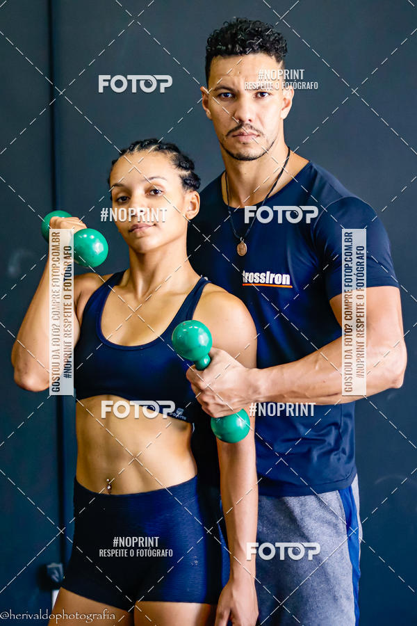 Buy your photos of the eventCROSSFIT ASSIS-SP FBIO E POLLYANA on Fotop