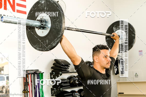 Buy your photos of the eventCROSSFIT ASSIS-SP FBIO E POLLYANA on Fotop