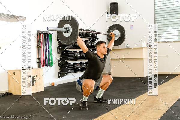 Buy your photos of the eventCROSSFIT ASSIS-SP FBIO E POLLYANA on Fotop