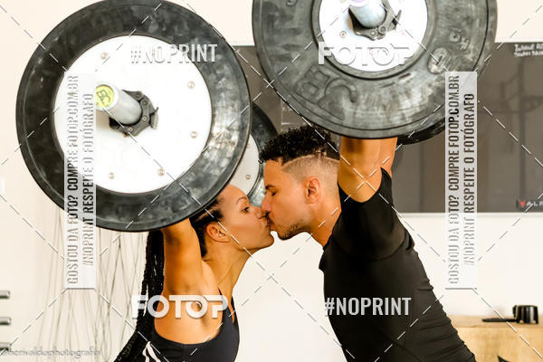 Buy your photos of the eventCROSSFIT ASSIS-SP FBIO E POLLYANA on Fotop