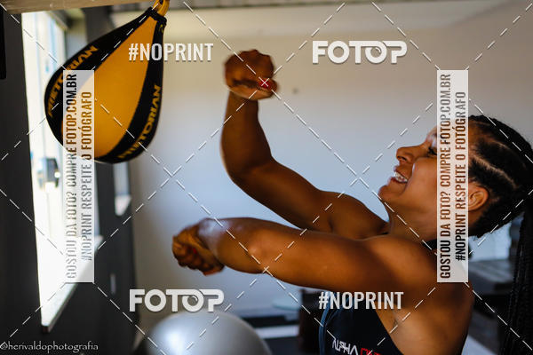 Buy your photos of the eventCROSSFIT ASSIS-SP FBIO E POLLYANA on Fotop