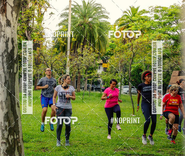 Buy your photos of the eventTreino Corre Brasil com Sorvete e Panettone (Parque Ibirapuera) on Fotop