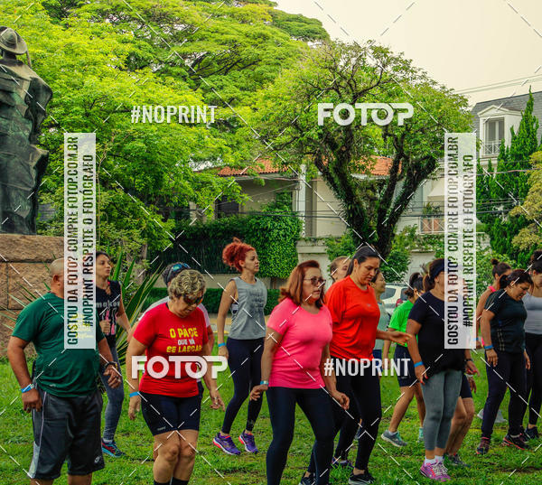 Buy your photos of the eventTreino Corre Brasil com Sorvete e Panettone (Parque Ibirapuera) on Fotop