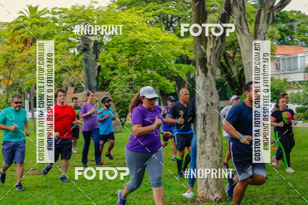 Buy your photos of the eventTreino Corre Brasil com Sorvete e Panettone (Parque Ibirapuera) on Fotop