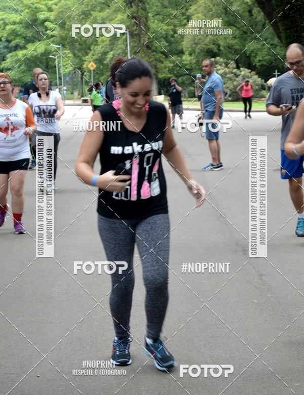 Buy your photos of the eventTreino Corre Brasil com Sorvete e Panettone (Parque Ibirapuera) on Fotop
