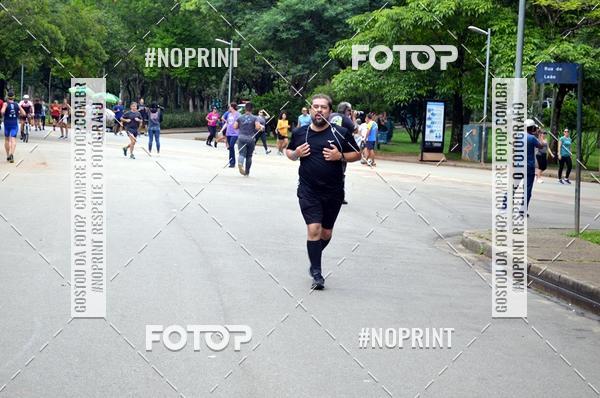 Buy your photos of the eventTreino Corre Brasil com Sorvete e Panettone (Parque Ibirapuera) on Fotop