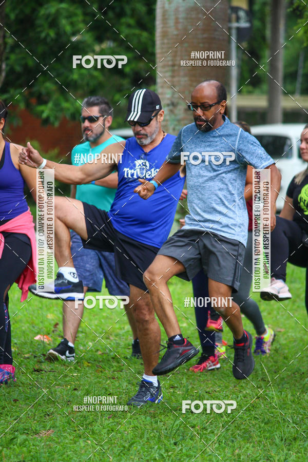 Buy your photos of the eventTreino Corre Brasil com Sorvete e Panettone (Parque Ibirapuera) on Fotop