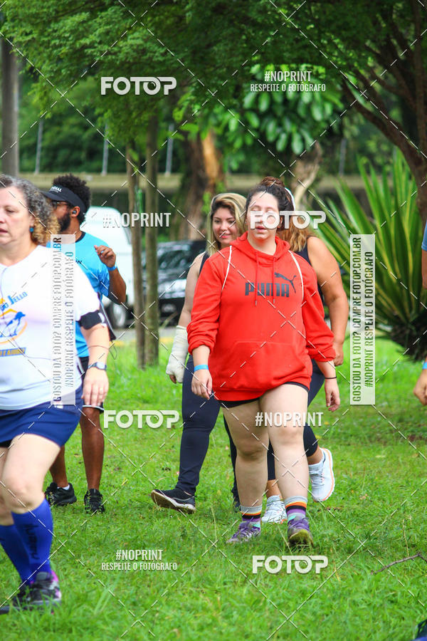 Buy your photos of the eventTreino Corre Brasil com Sorvete e Panettone (Parque Ibirapuera) on Fotop