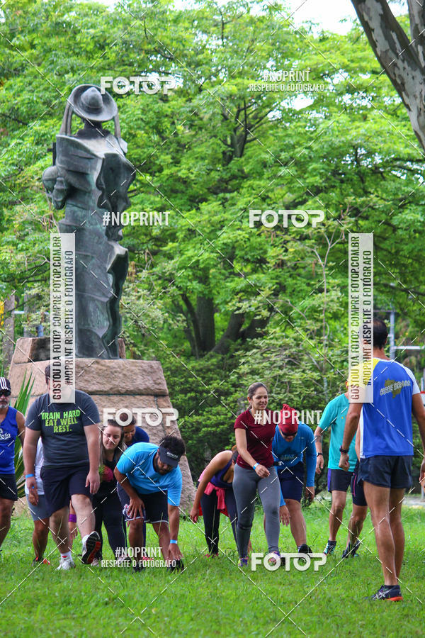 Buy your photos of the eventTreino Corre Brasil com Sorvete e Panettone (Parque Ibirapuera) on Fotop