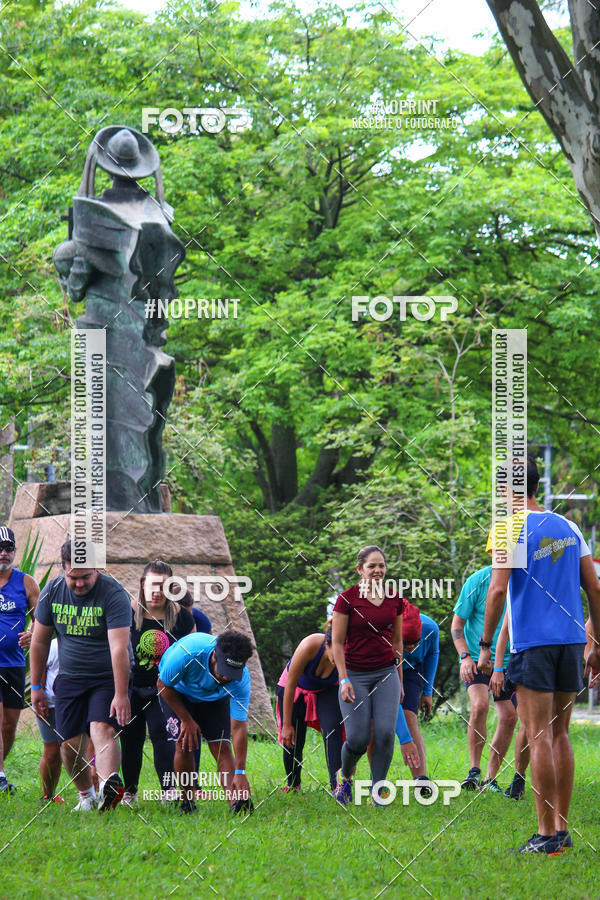 Buy your photos of the eventTreino Corre Brasil com Sorvete e Panettone (Parque Ibirapuera) on Fotop