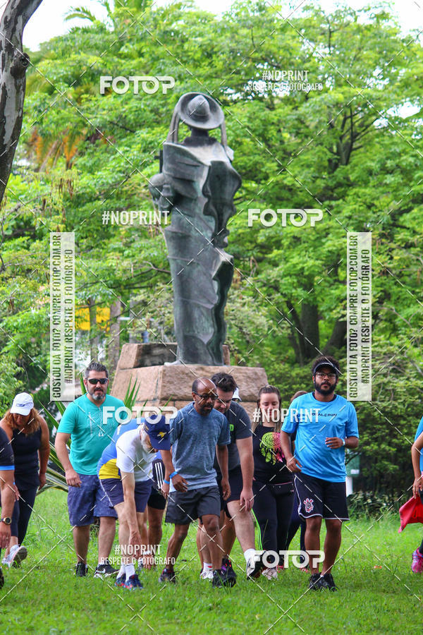 Buy your photos of the eventTreino Corre Brasil com Sorvete e Panettone (Parque Ibirapuera) on Fotop