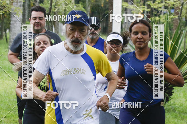 Buy your photos of the eventTreino Corre Brasil com Sorvete e Panettone (Parque Ibirapuera) on Fotop