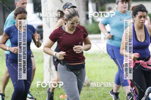 Buy your photos of the eventTreino Corre Brasil com Sorvete e Panettone (Parque Ibirapuera) on Fotop