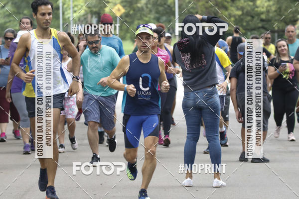 Buy your photos of the eventTreino Corre Brasil com Sorvete e Panettone (Parque Ibirapuera) on Fotop