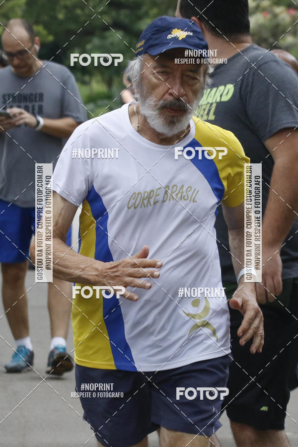 Buy your photos of the eventTreino Corre Brasil com Sorvete e Panettone (Parque Ibirapuera) on Fotop