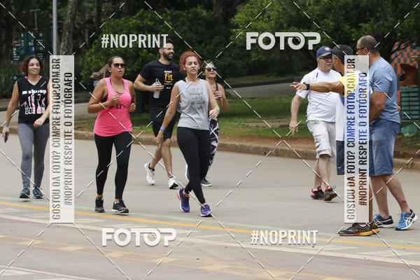 Buy your photos of the eventTreino Corre Brasil com Sorvete e Panettone (Parque Ibirapuera) on Fotop