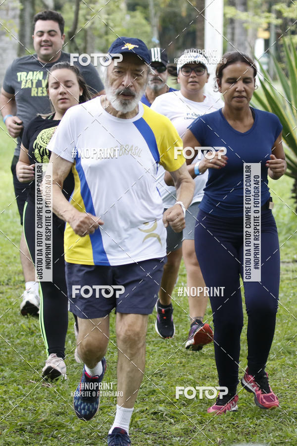 Buy your photos of the eventTreino Corre Brasil com Sorvete e Panettone (Parque Ibirapuera) on Fotop