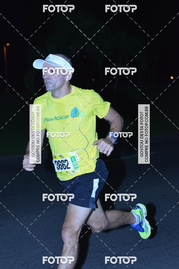 Buy your photos of the eventRun The Night - Rio de Janeiro on Fotop