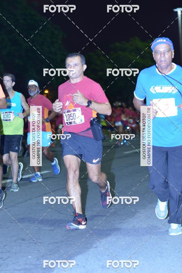 Buy your photos of the eventRun The Night - Rio de Janeiro on Fotop