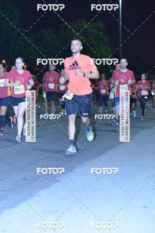 Buy your photos of the eventRun The Night - Rio de Janeiro on Fotop